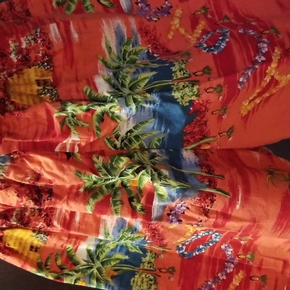Toddler Aloha Wear Hawaiian Print Tshirt over matching shorts Size M (10-12) - Picture 3 of 12
